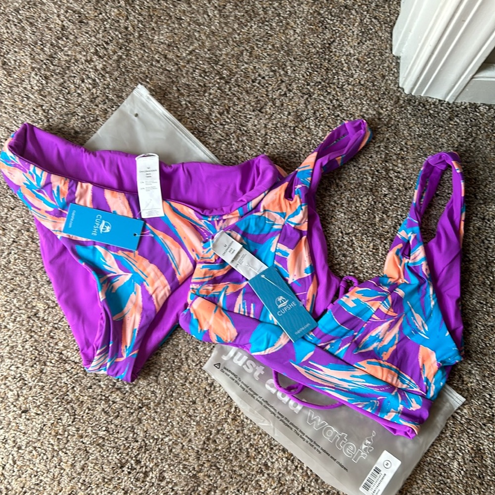 Cupshe reversible bikini set